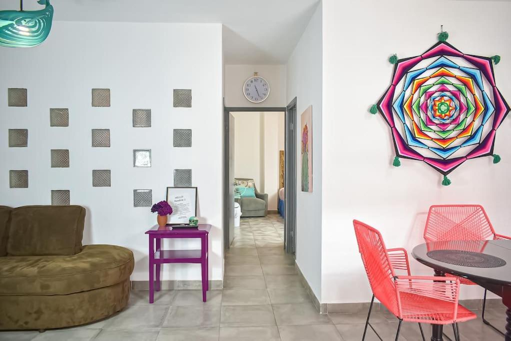 לה פז Downtown Beautiful 2Br Apartment Blocks From Beach #5 מראה חיצוני תמונה